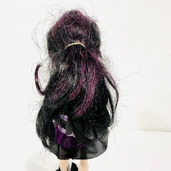 Ever After High Getting Fairest Raven Queen 10.7” Doll - Picture 4 of 5